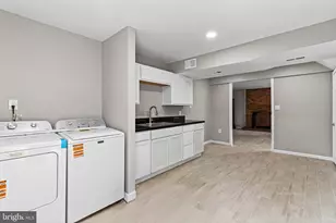 717 Kentland Dr, Great Falls, VA 22066 - Photo 29