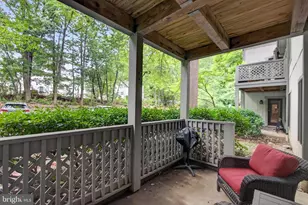2251 Hunters Run Dr, Reston, VA 20191 - Photo 37