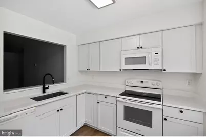 10313 Bridgetown Place #75, Burke, VA 22015 - Photo 5