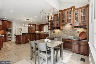 7211 12 Oaks Dr, Fairfax Station, VA 22039 - Photo 17