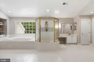 7211 12 Oaks Dr, Fairfax Station, VA 22039 - Photo 37