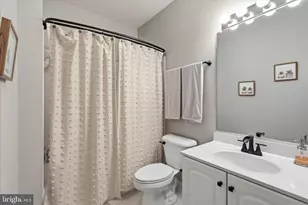 7211 12 Oaks Dr, Fairfax Station, VA 22039 - Photo 61