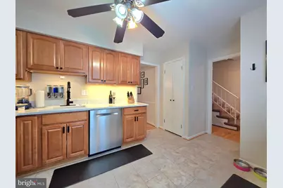 2805 Balliett Court, Vienna, VA 22180 - Photo 5