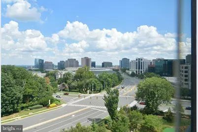 8340 Greensboro Drive #906, McLean, VA 22102 - Photo 9