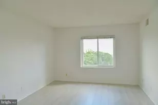 8340 Greensboro Dr, McLean, VA 22102 - Photo 25