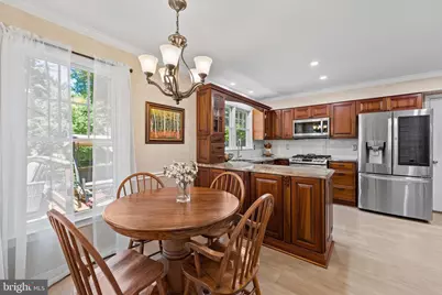 3203 Kinross Circle, Herndon, VA 20171 - Photo 5