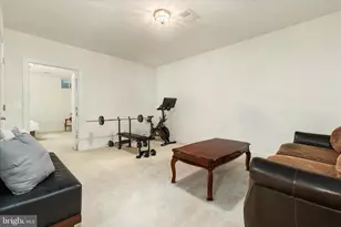 8906 Laurel Overlook Dr, Lorton, VA 22079 - Photo 53