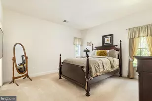 8906 Laurel Overlook Dr, Lorton, VA 22079 - Photo 29