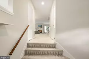 7877 Hampton Village Pass, Annandale, VA 22003 - Photo 11