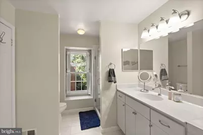 7877 Hampton Village Pass, Annandale, VA 22003 - Photo 29