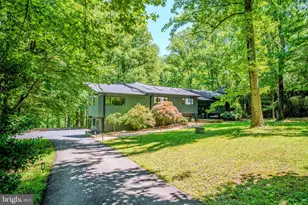 10808 Nicholsridge Rd, Great Falls, VA 22066 - Photo 1