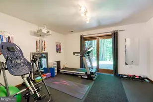 10808 Nicholsridge Rd, Great Falls, VA 22066 - Photo 41