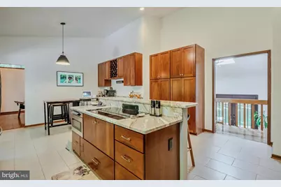 10808 Nicholsridge Road, Great Falls, VA 22066 - Photo 19