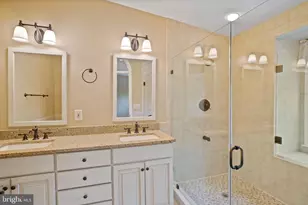 3915 Green Look Ct, Fairfax, VA 22033 - Photo 33