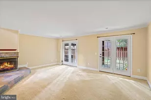 3915 Green Look Ct, Fairfax, VA 22033 - Photo 35
