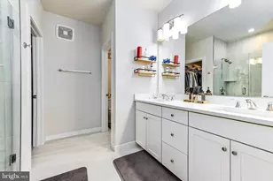 13543 Sayward Blvd, Herndon, VA 20171 - Photo 19