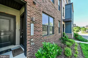13543 Sayward Blvd, Herndon, VA 20171 - Photo 3