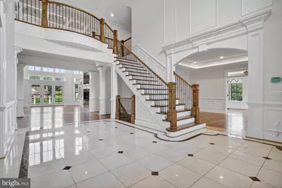 7112 Georgetown Pike, McLean, VA 22101 - Photo 3