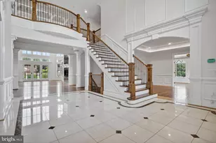 7112 Georgetown Pike, McLean, VA 22101 - Photo 3
