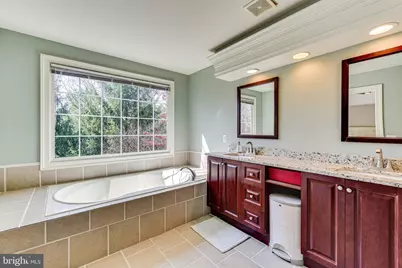 9600 Lagersfield Circle, Vienna, VA 22181 - Photo 21