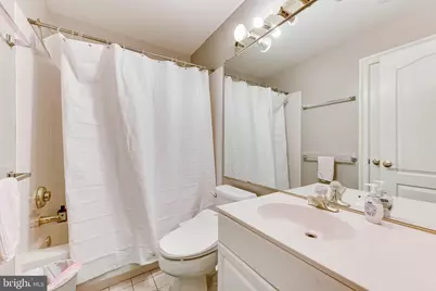 9600 Lagersfield Circle, Vienna, VA 22181 - Photo 29