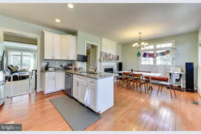 9600 Lagersfield Circle, Vienna, VA 22181 - Photo 13