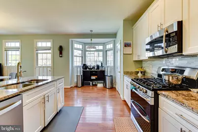 9600 Lagersfield Circle, Vienna, VA 22181 - Photo 11