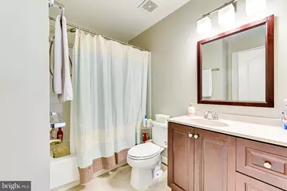 9600 Lagersfield Circle, Vienna, VA 22181 - Photo 25