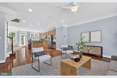 7897 Carbondale Way, Springfield, VA 22153 - Photo 7