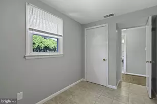 8908 Charles Augustine Dr, Alexandria, VA 22308 - Photo 11
