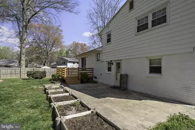 8908 Charles Augustine Drive, Alexandria, VA 22308 - Photo 27