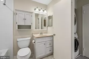 7822 Harrowgate Cir, Springfield, VA 22152 - Photo 19