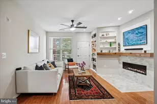1851 Stratford Park Pl, Reston, VA 20190 - Photo 5