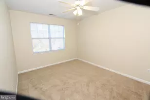 12956 Centre Park Cir, Herndon, VA 20171 - Photo 11
