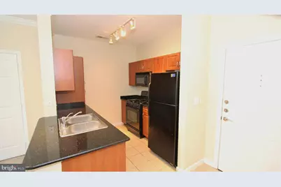 12956 Centre Park Circle #317, Herndon, VA 20171 - Photo 3