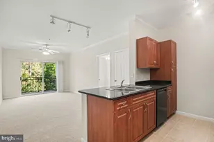 12956 Centre Park Cir, Herndon, VA 20171 - Photo 7