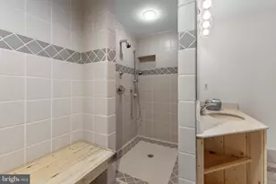 11103 Burywood Ln, Reston, VA 20194 - Photo 49