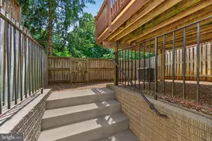 12003 Mill Rock Dr, Fairfax, VA 22030 - Photo 79