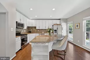 12003 Mill Rock Dr, Fairfax, VA 22030 - Photo 27