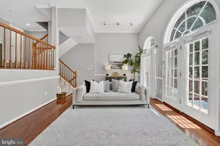12003 Mill Rock Dr, Fairfax, VA 22030 - Photo 17