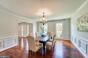 8722 Foxhall Terrace, Fairfax Station, VA 22039 - Photo 17