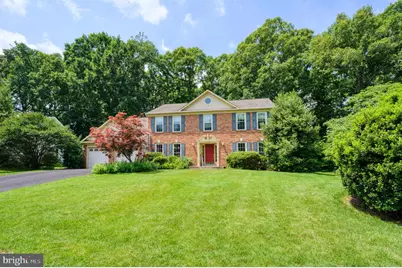 8722 Foxhall Terrace, Fairfax Station, VA 22039 - Photo 3