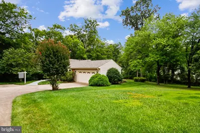 7871 Godolphin Drive, Springfield, VA 22153 - Photo 3