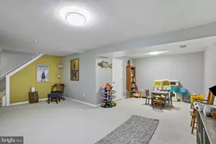 1323 April Way, Herndon, VA 20170 - Photo 25
