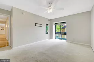 10221 Valentino Dr, Oakton, VA 22124 - Photo 17