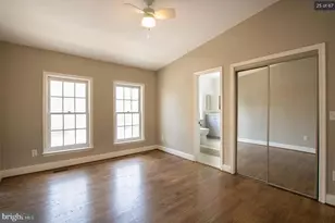 3906 Valley Ridge Dr, Fairfax, VA 22033 - Photo 25