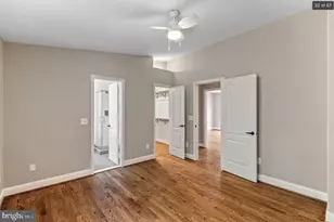 3906 Valley Ridge Dr, Fairfax, VA 22033 - Photo 33