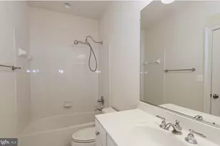 6758 Darrells Grant Pl, Falls Church, VA 22043 - Photo 29
