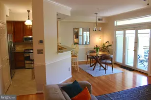 11314 Sundial Ct, Reston, VA 20194 - Photo 3