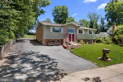 8304 Harland Drive, Springfield, VA 22152 - Photo 3